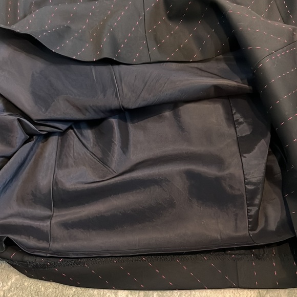 Pin Striped Pencil Skirt - Picture 8 of 8